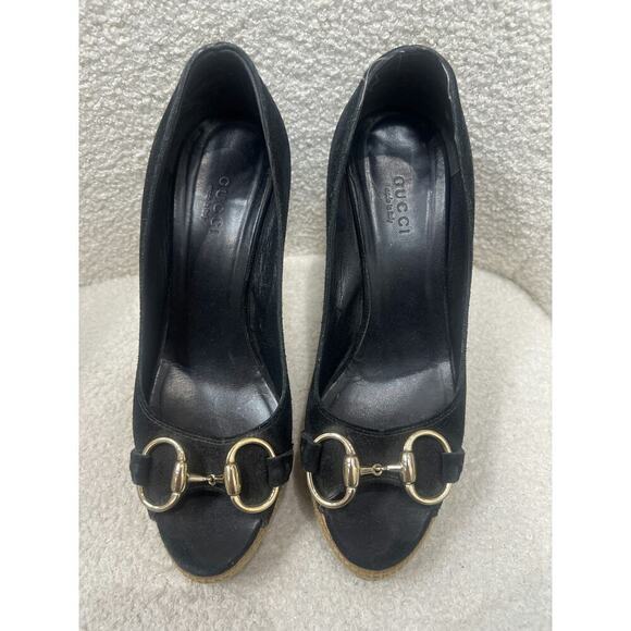 Gucci Black Suede Peep-Toe Pumps with Horsebit Detail - Size 35.5 - Picture 1 of 6